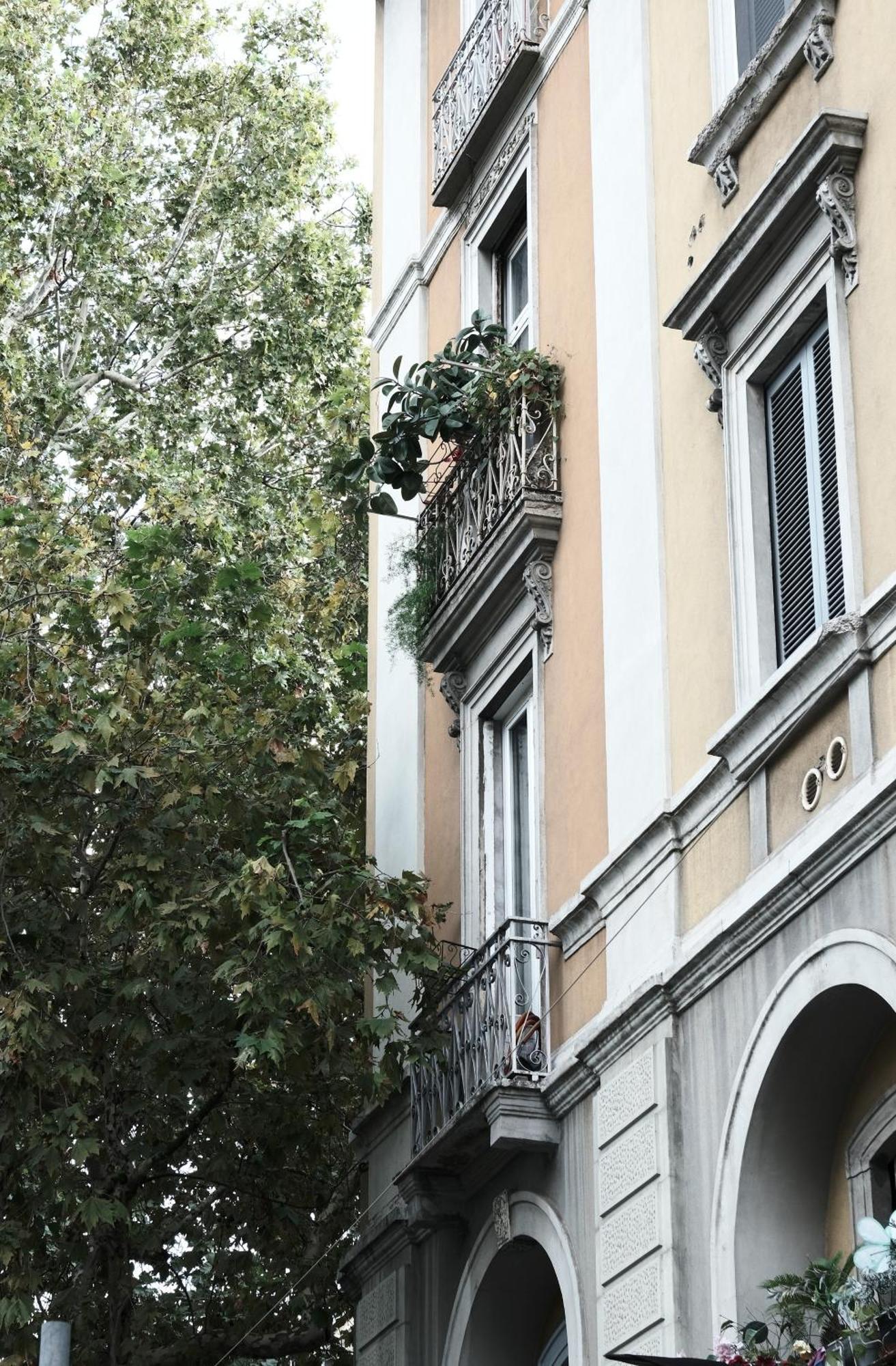 Comecasa Porta Romana Elegant Apartment Milan Bagian luar foto