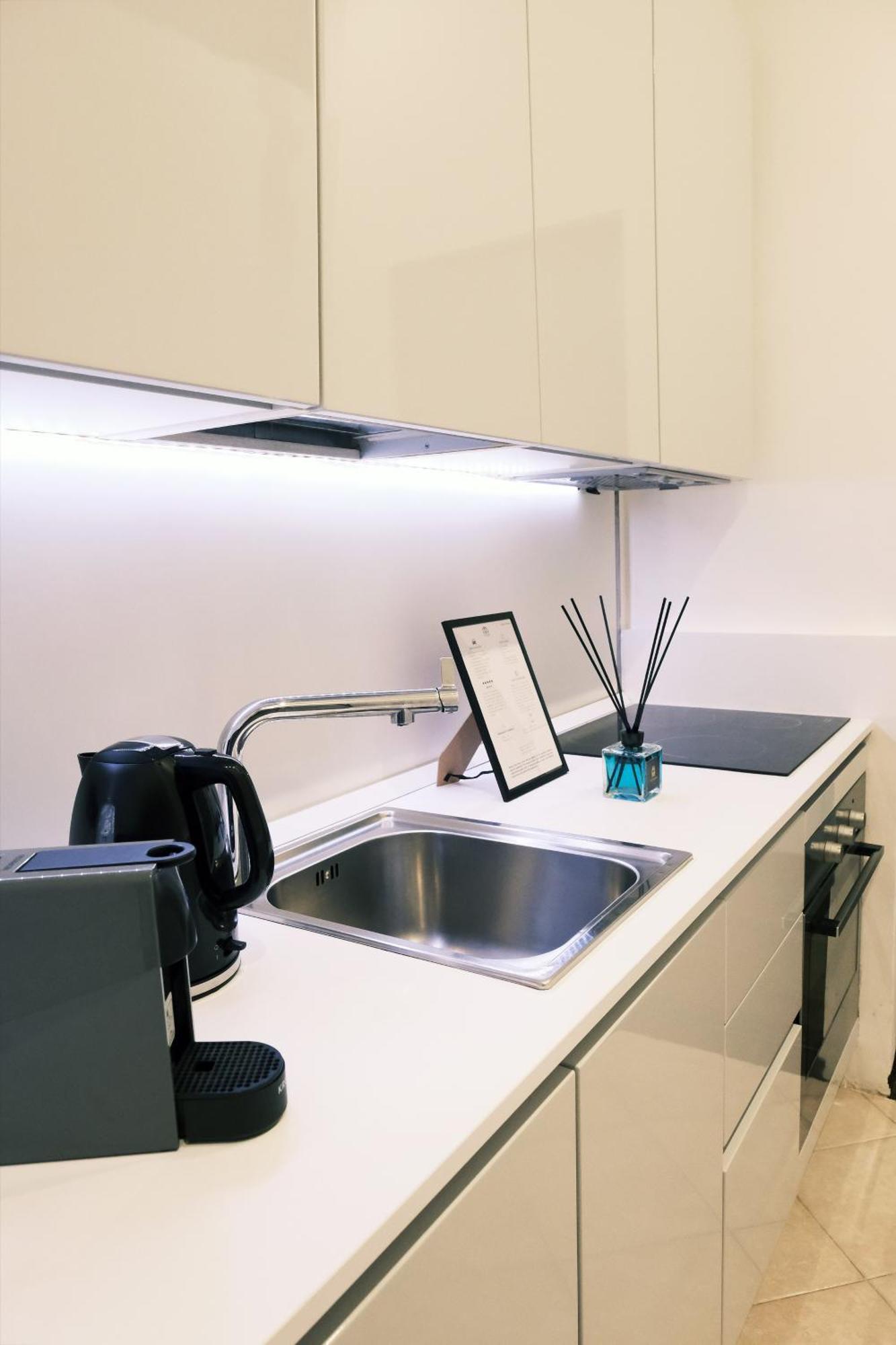 Comecasa Porta Romana Elegant Apartment Milan Bagian luar foto