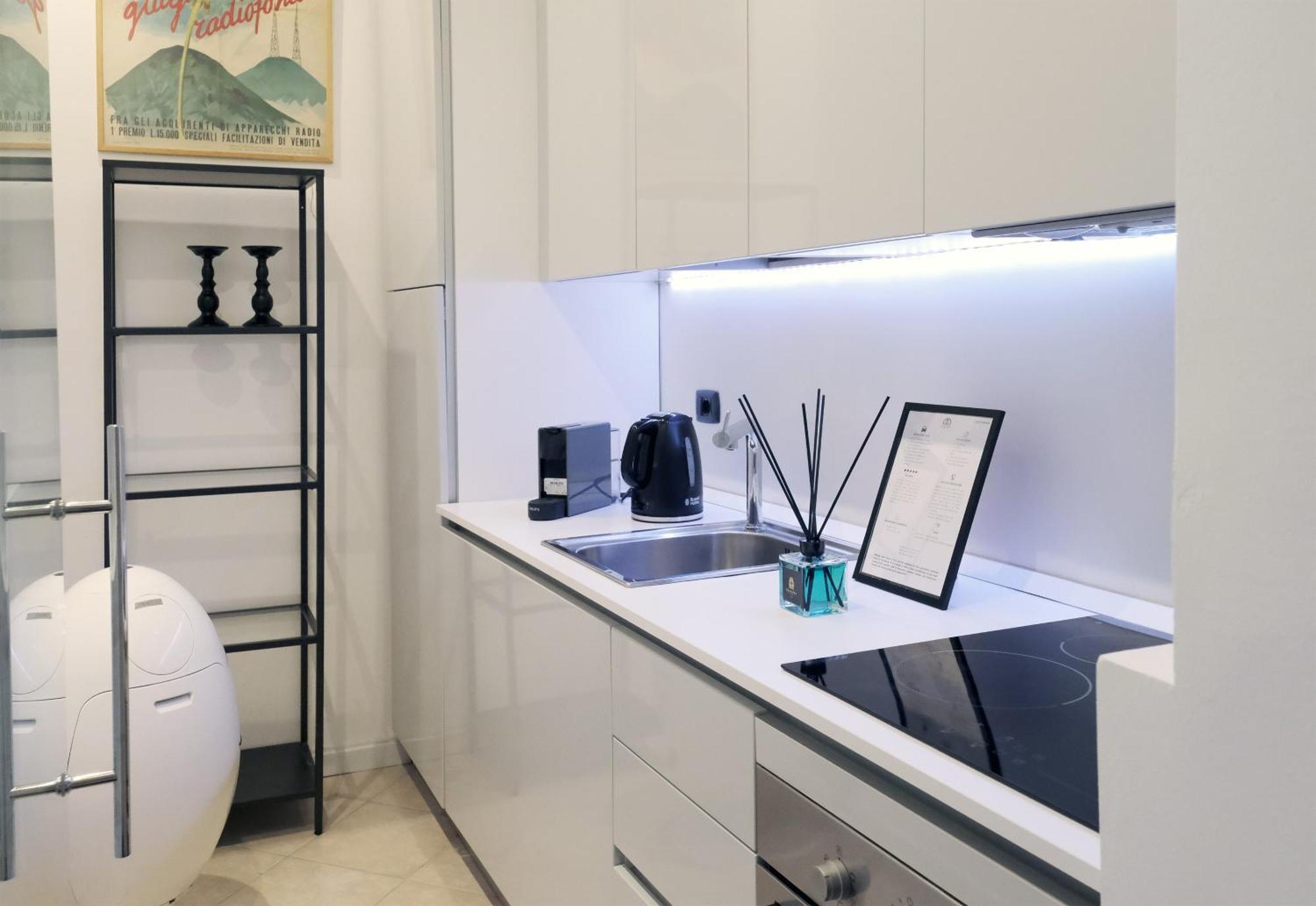 Comecasa Porta Romana Elegant Apartment Milan Bagian luar foto